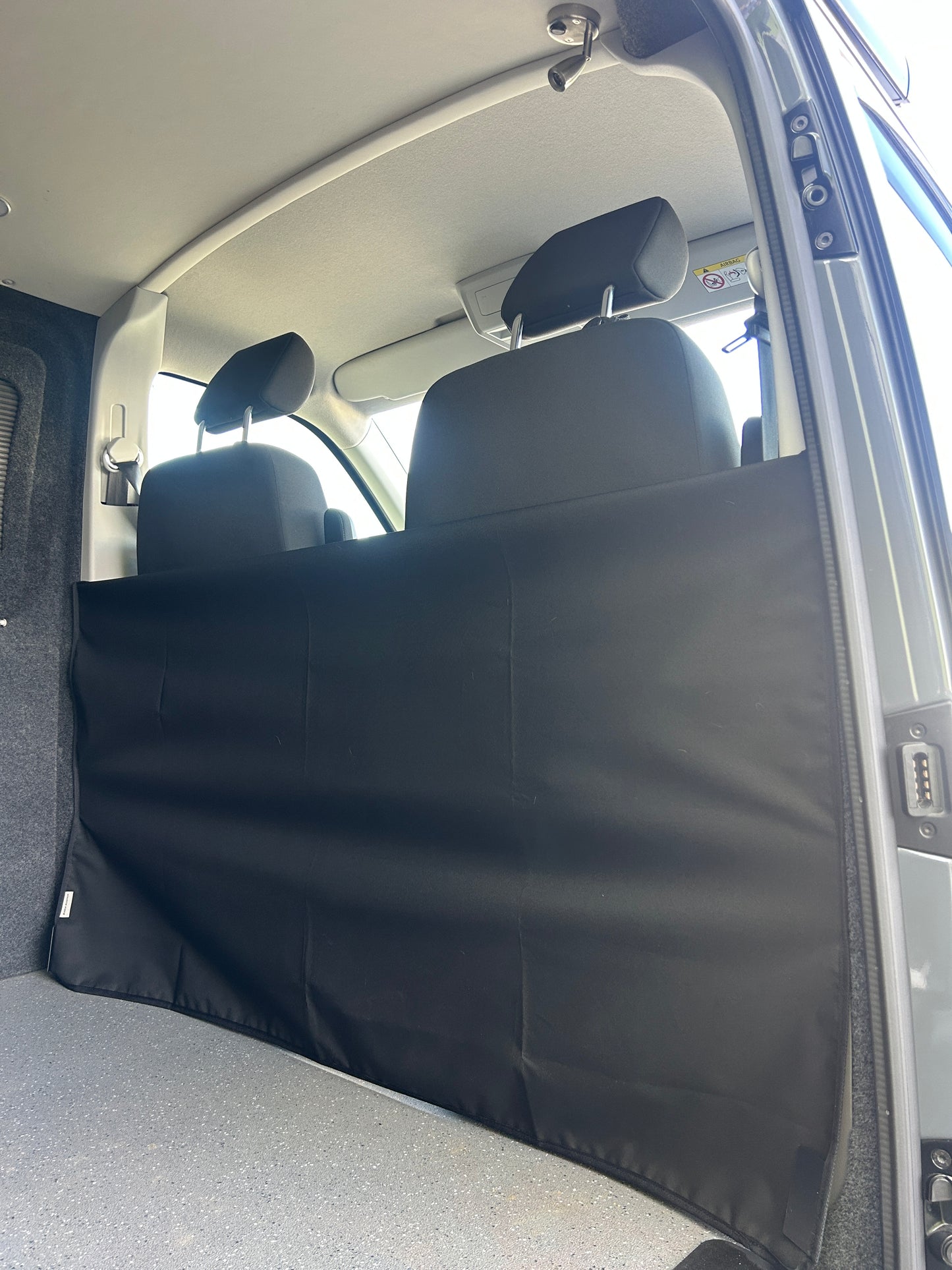 KabinKurtain - Kontour Edition - VW Transporter T5 to T6.1