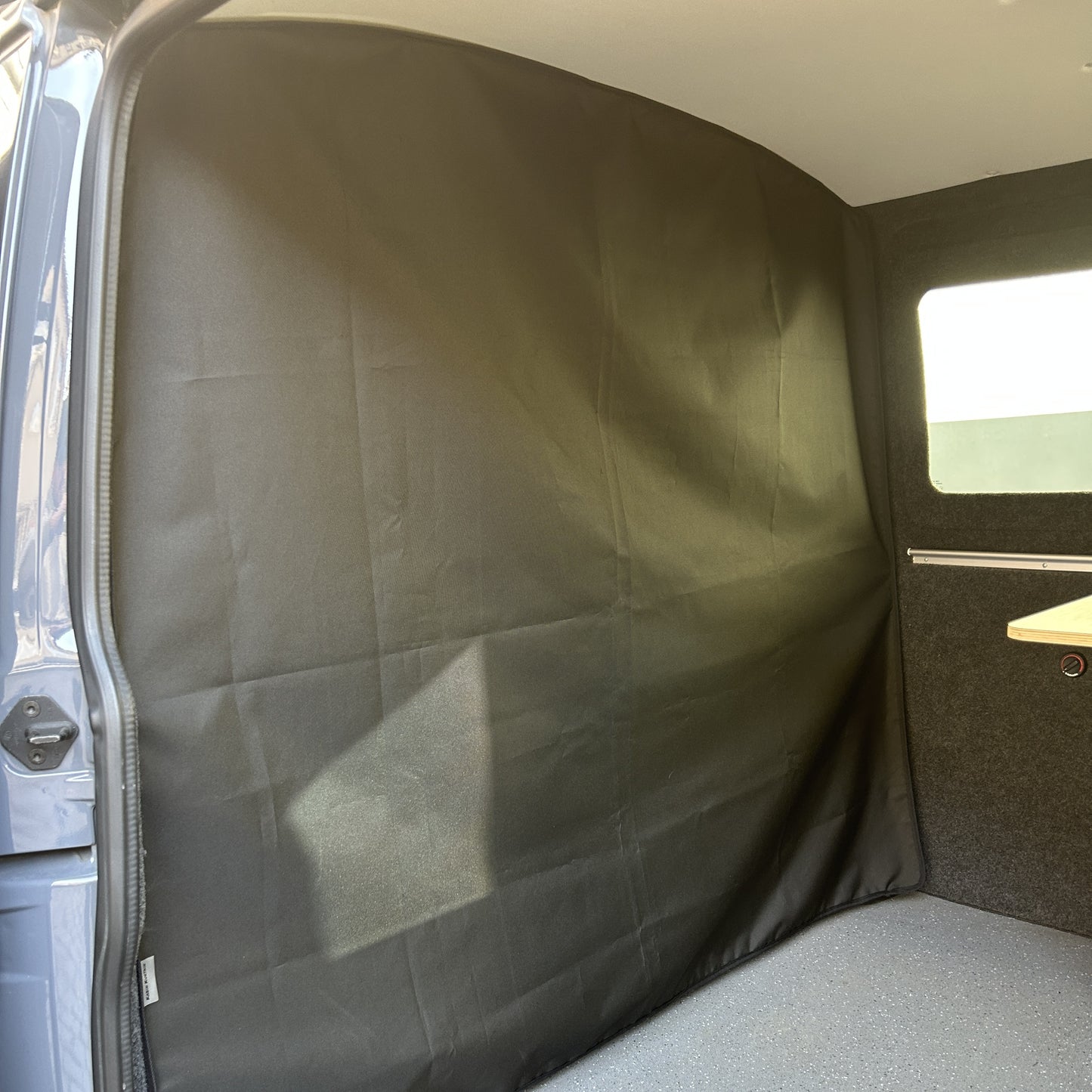 KabinKurtain - Kombi Edition - VW Transporter T5 / T6 / T6.1