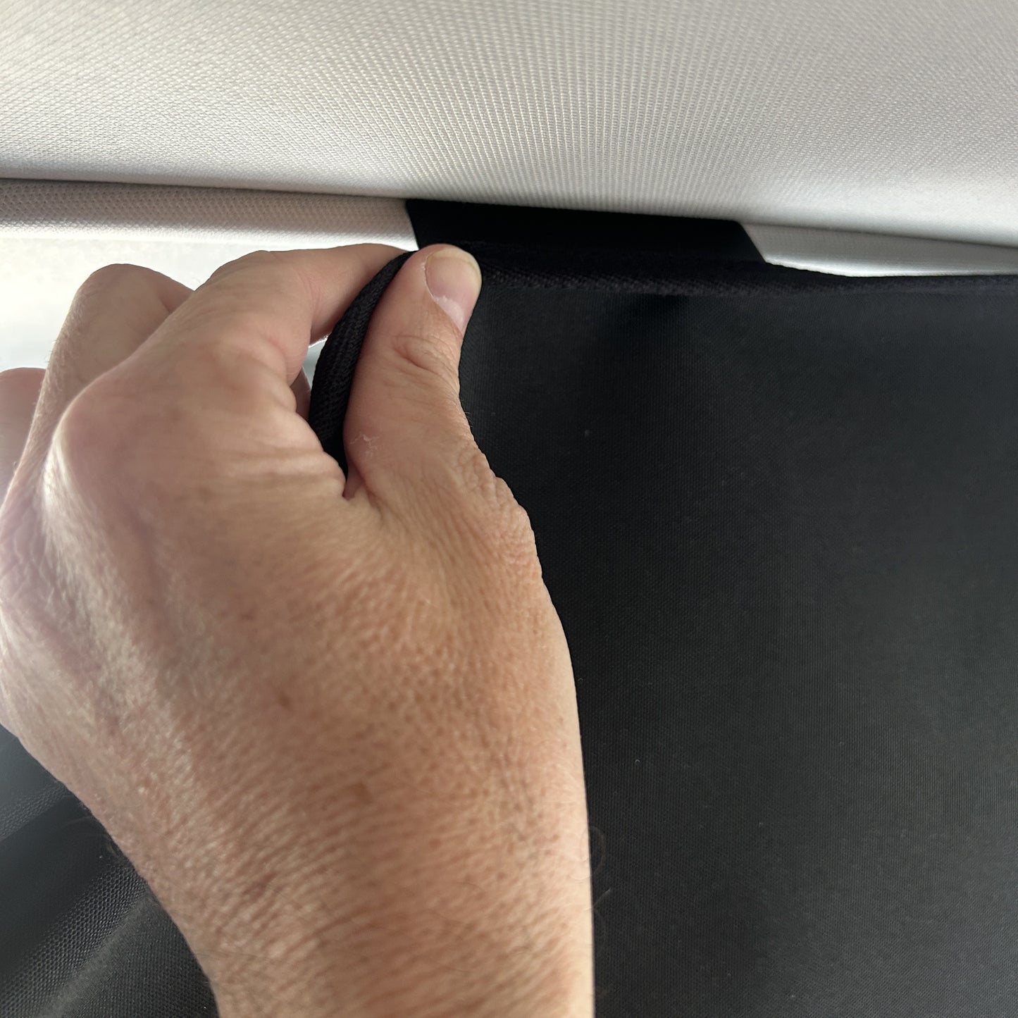 KabinKurtain - Kontour Edition - VW Transporter T5 / T6 / T6.1